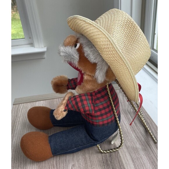 VINTAGE Shotgun Red Plush Doll Hee Haw TV Show Stuffed Animal 1985. - Picture 4 of 8